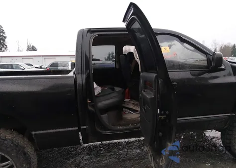 2003 Dodge Ram 1500 Slt/Laramie/St z USA, uszkodzony, nr VIN 1D7HU18D73J627612